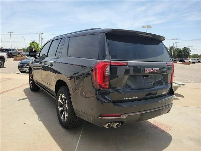 New 2026 Onyx Black GMC AT4 Ultimate image 3
