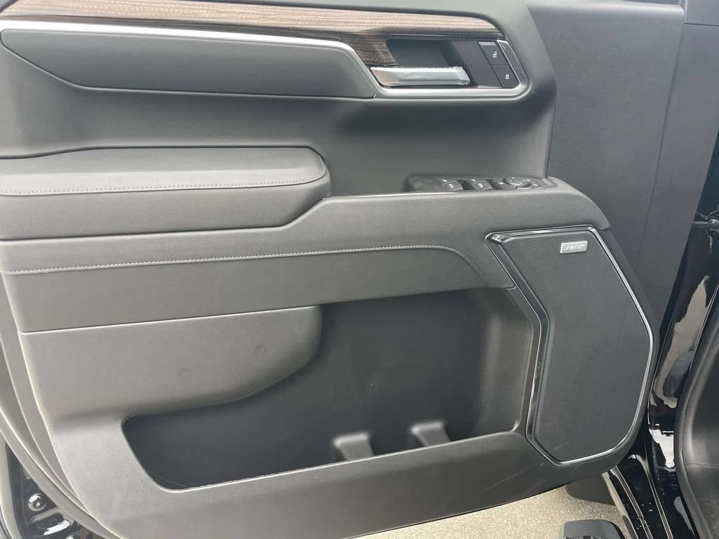 2026 Chevrolet Silverado 1500 RST - Photo 12
