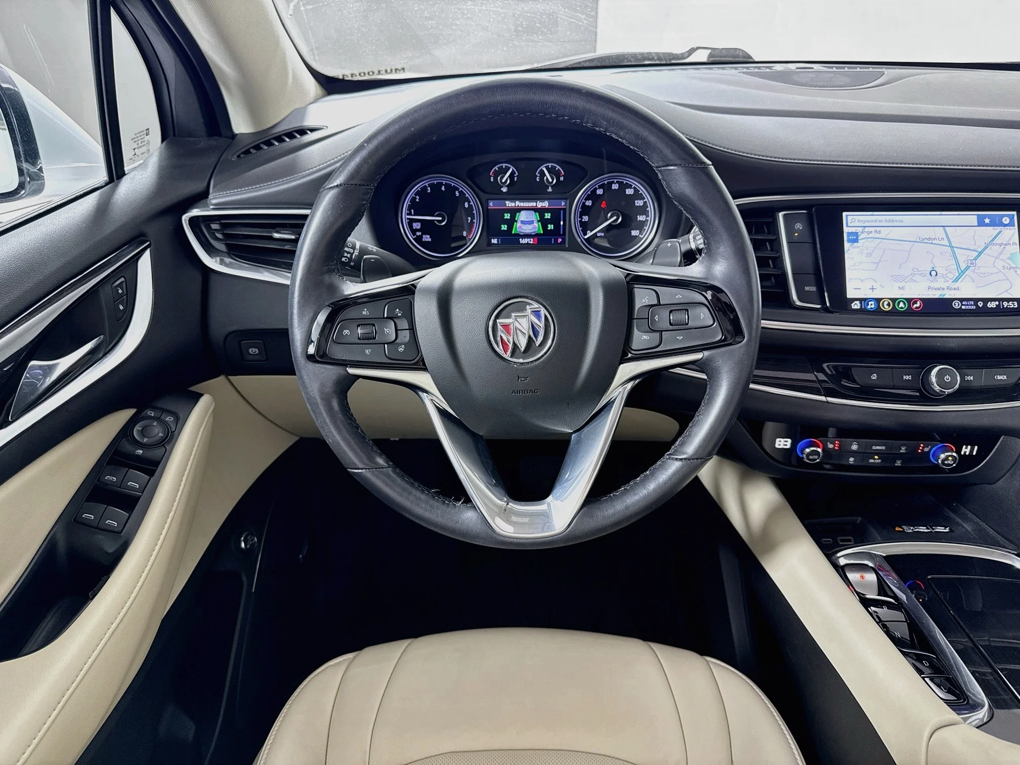 Used 2023 White Frost Tricoat Buick Essence image 24