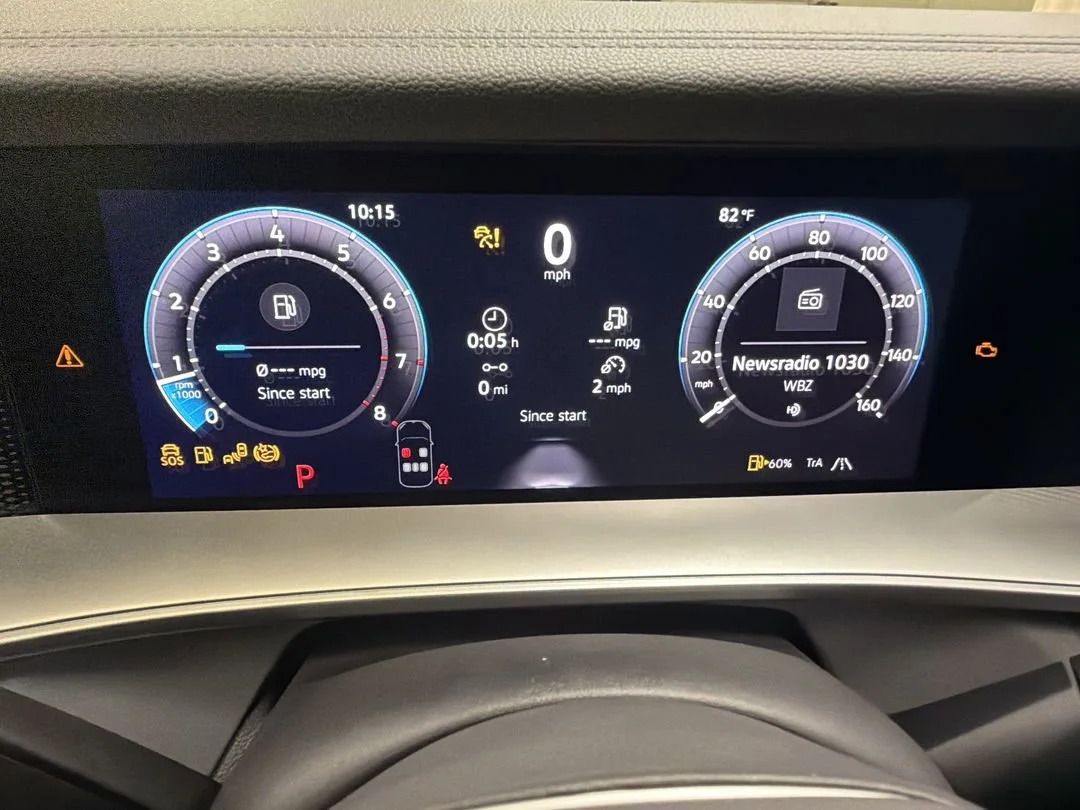New 2026 Platinum Gray Metallic Volkswagen SE R-Line Black image 22