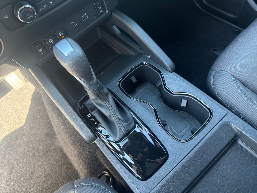 New 2026 Nissan Frontier SV 4D Crew Cab