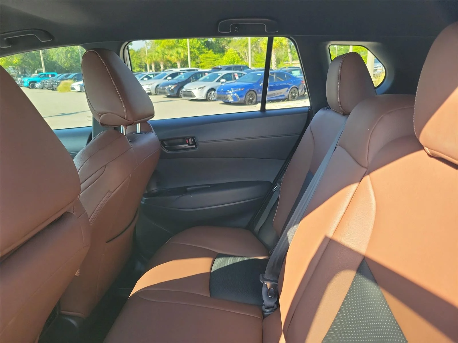 Used 2024 Wind Chill Pearl Toyota Hybrid SE image 14