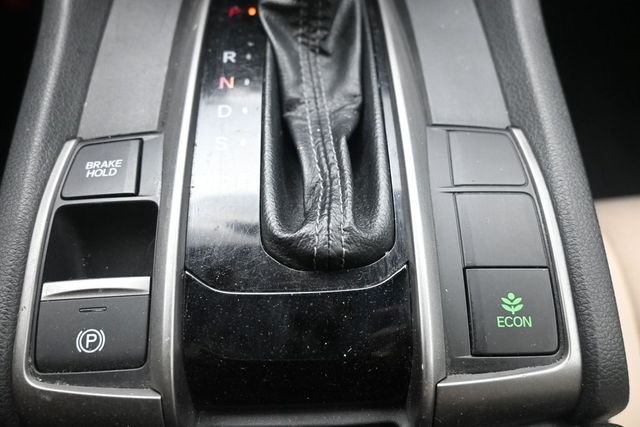Used 2019  Honda EX image 30