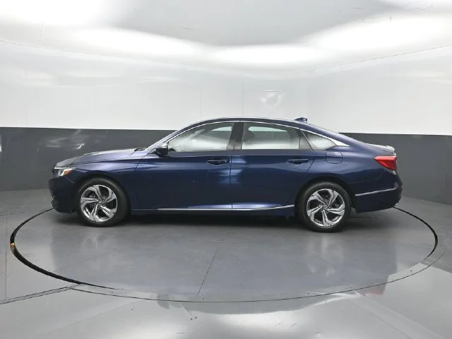 Used 2019 Blue Honda EX image 2