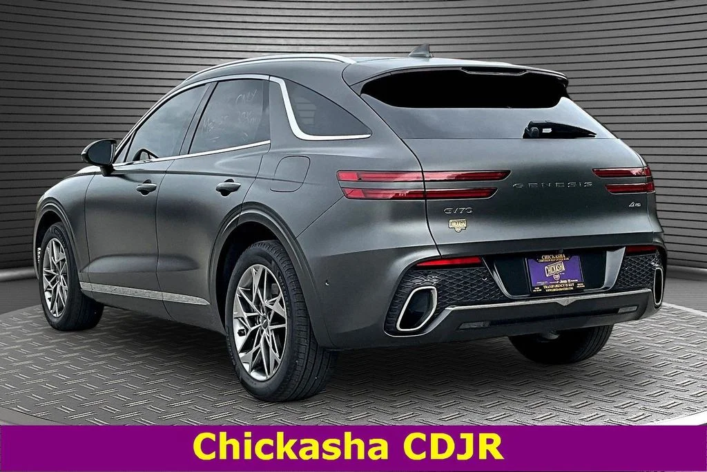 Used 2023 Gray Genesis 2.5T image 4