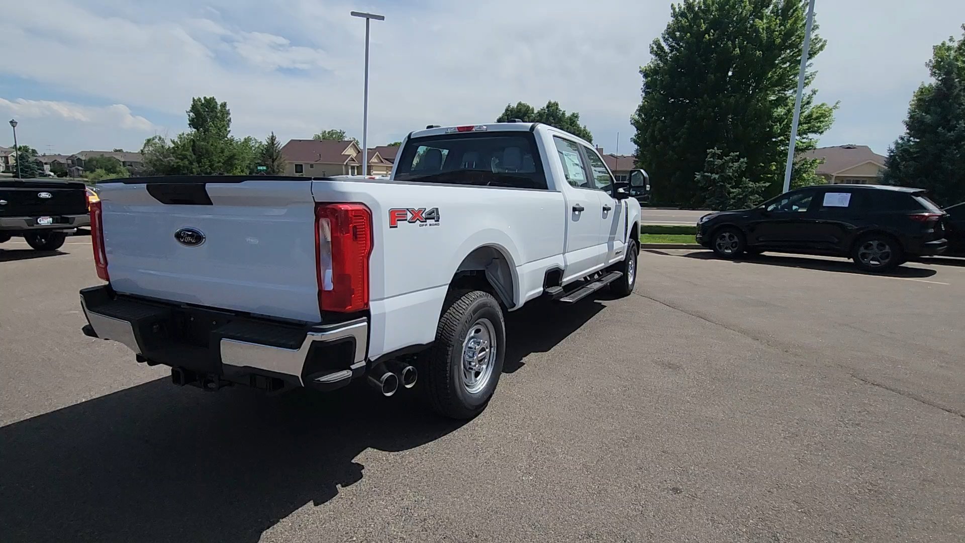 New 2026 Oxford White Ford XL image 9