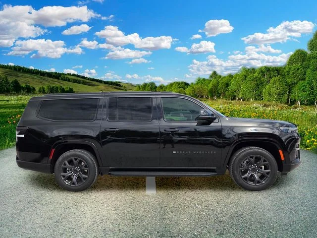 New 2026 High Gloss Black Exterior Paint Jeep Limited Altitude image 7