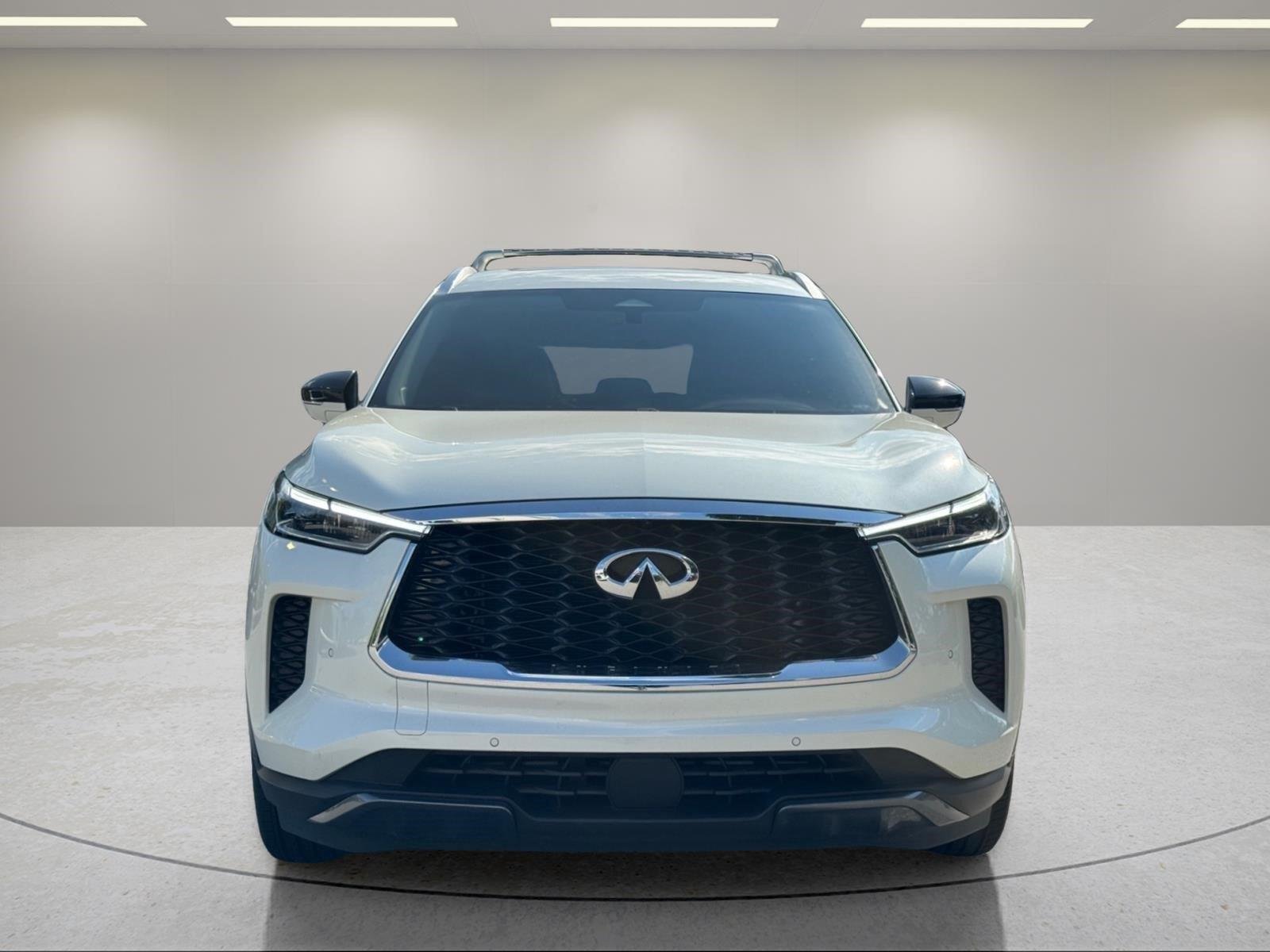 Used 2024 Majestic White INFINITI SENSORY image 8