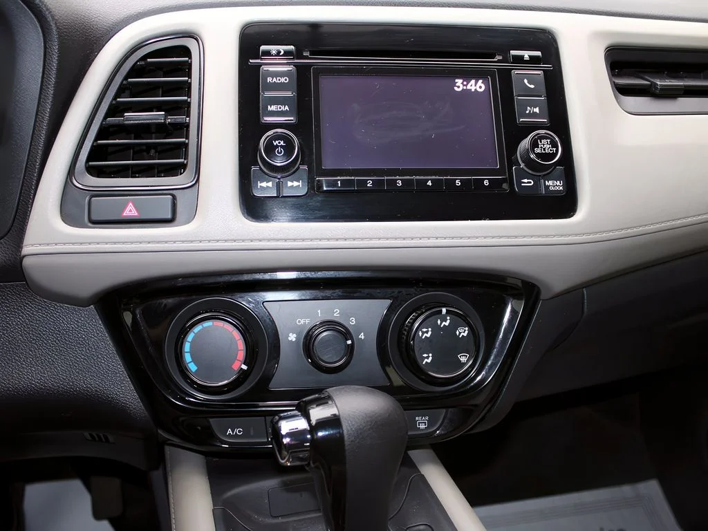 2022 Honda HR-V LX - Photo 16