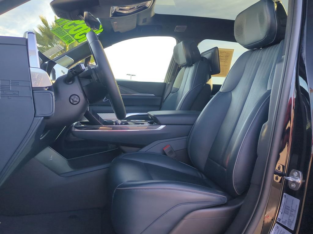 2025 Cadillac Escalade IQ Sport 2 - Photo 23