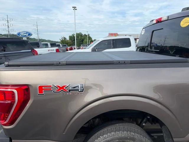 Used 2022 Gray Ford XLT image 5