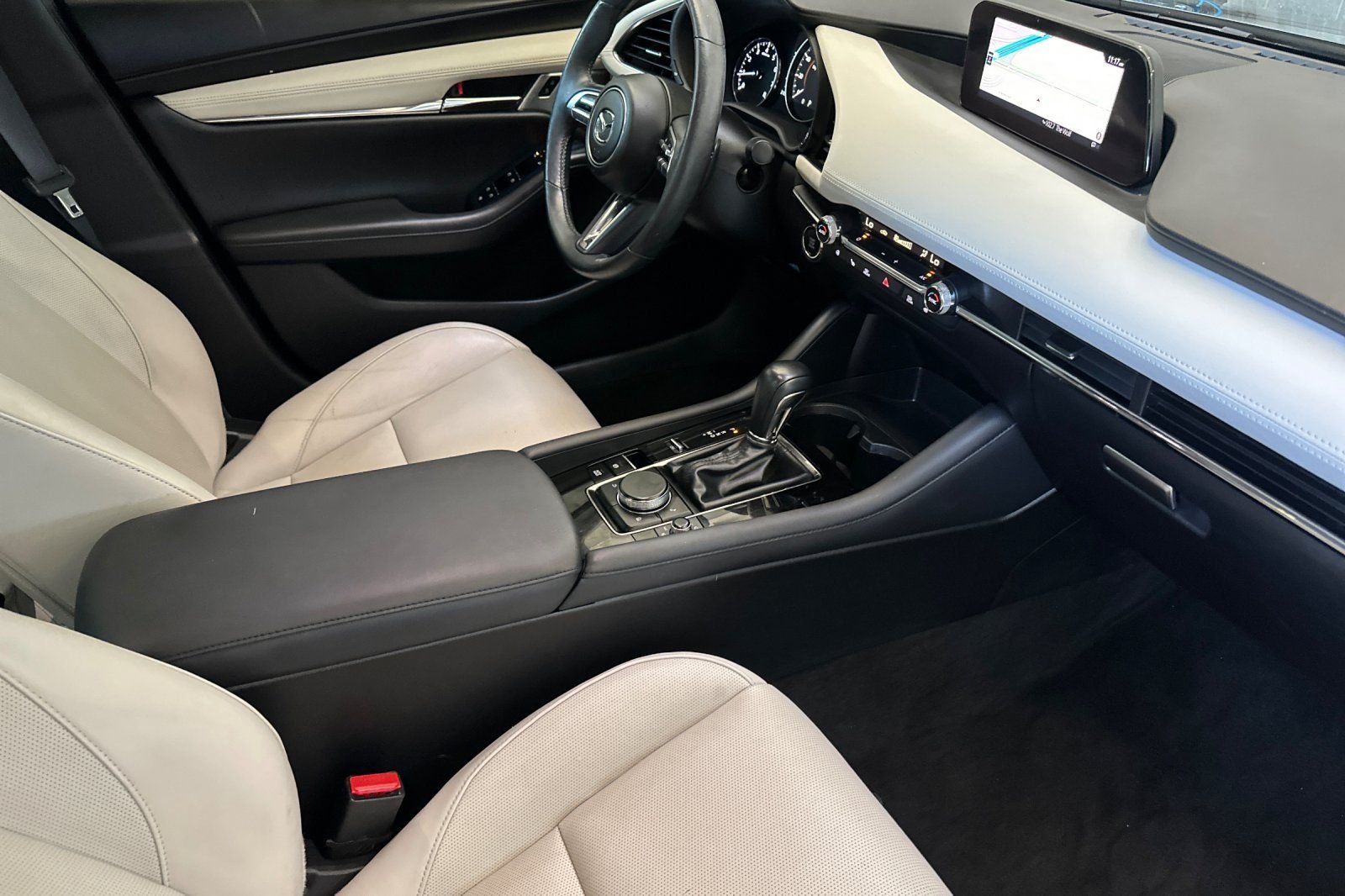 Used 2021 Gray Mazda Premium Plus image 15