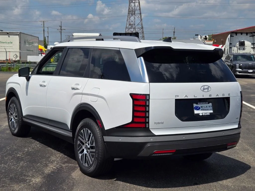 New 2026 White Pearl Hyundai SEL Premium image 16