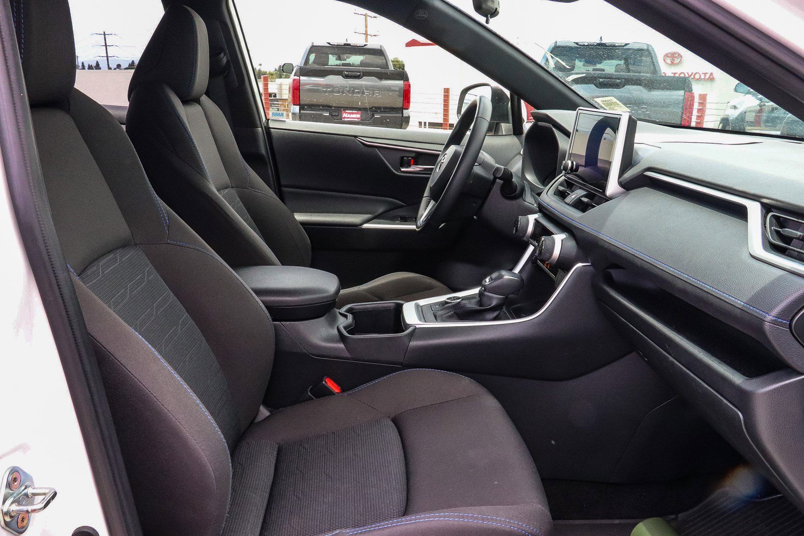 Used 2024 Wind Chill Pearl Toyota Hybrid SE image 15