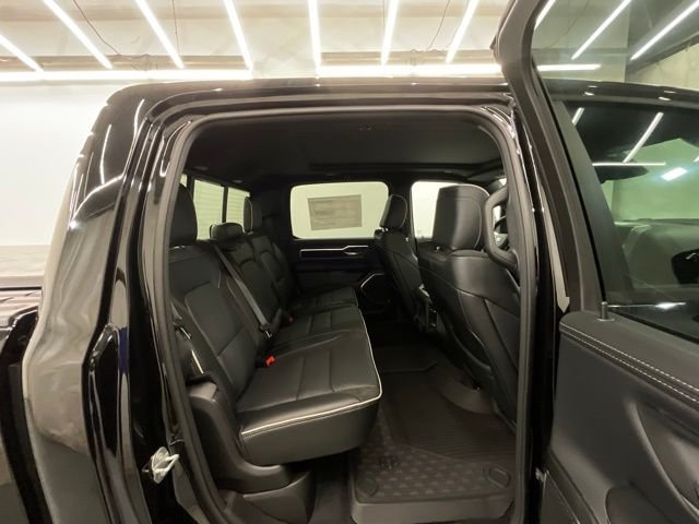 New 2026 Diamond Black Crystal Pearl-Coat Exterior Paint RAM Laramie image 26