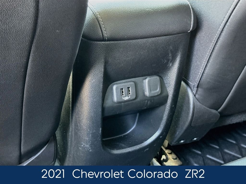 Used 2021  Chevrolet ZR2 image 37