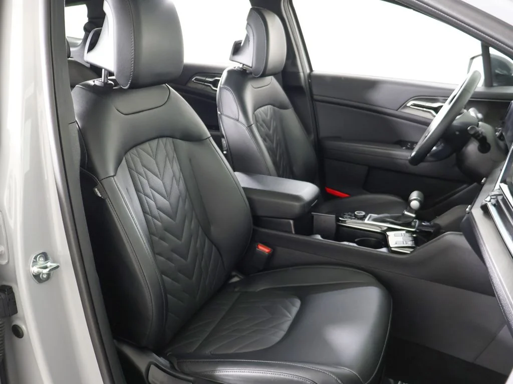 Certified Used 2025 Gray Kia X-Line image 31