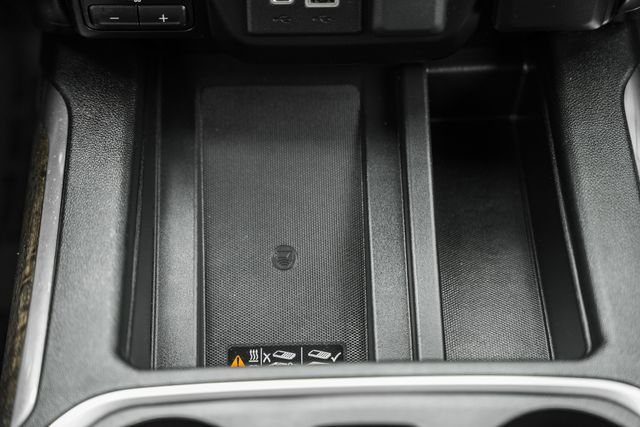 Used 2022 Cayenne Red GMC Denali image 32