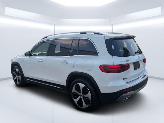 Used 2025 White Mercedes-Benz GLB 250 image 5
