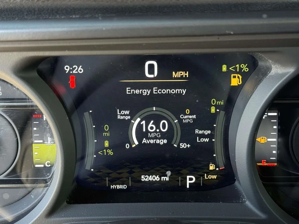 Used 2024 Gray Jeep Sport S 4xe image 27