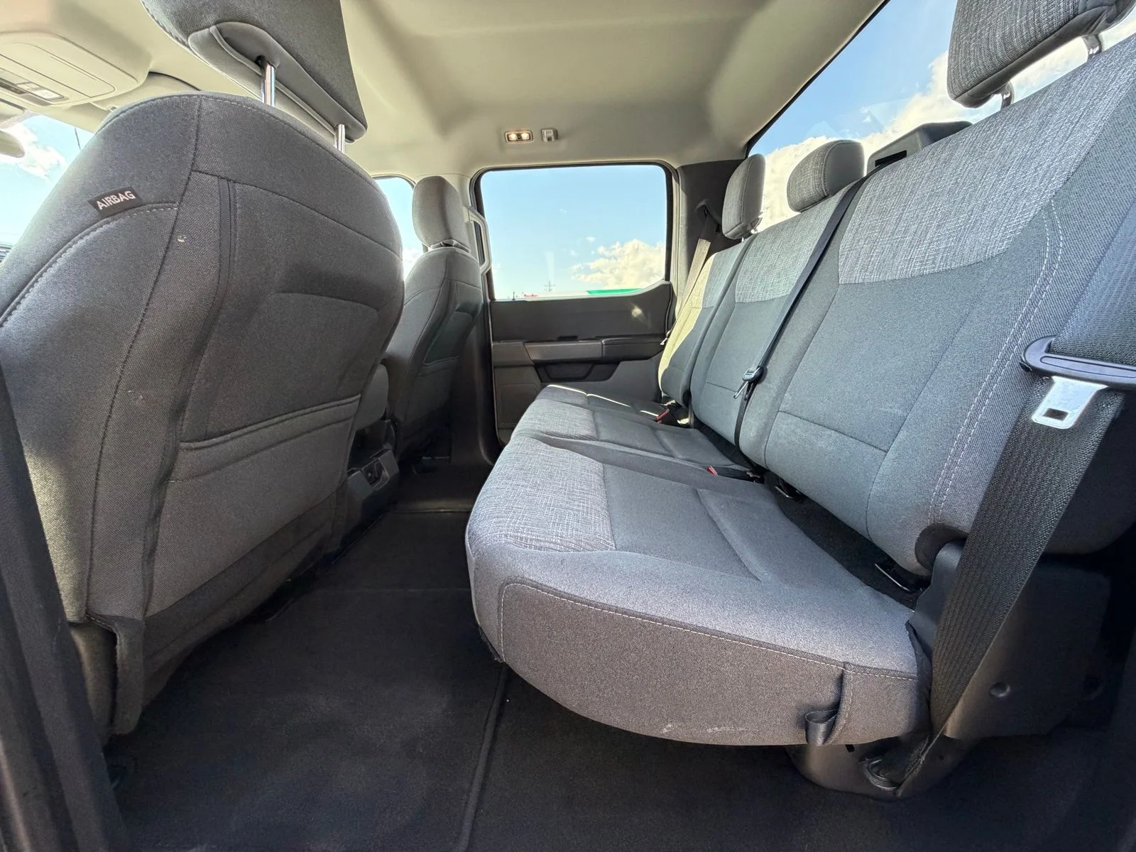 Used 2024 White Ford XLT image 25