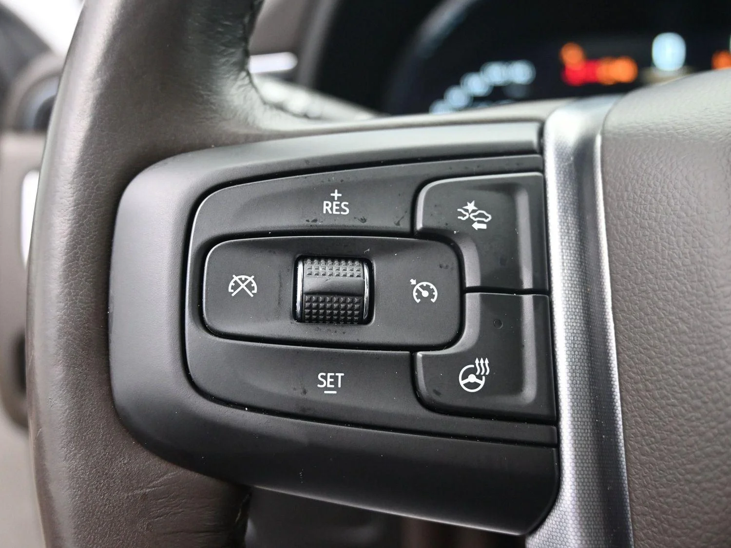 Used 2022 Summit White GMC SLT image 30