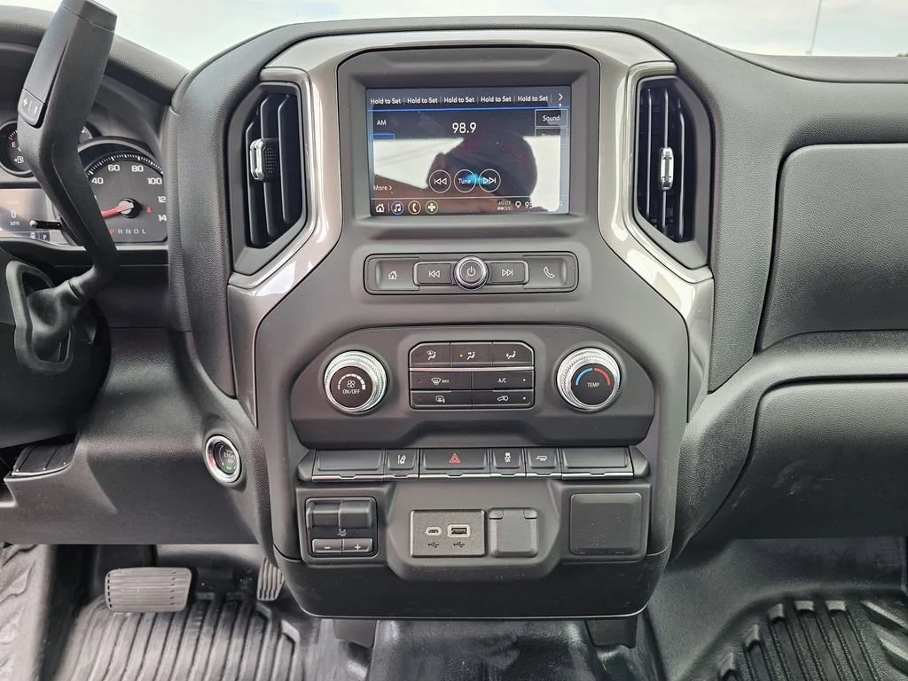 2025 GMC Sierra 2500HD Pro - Photo 25