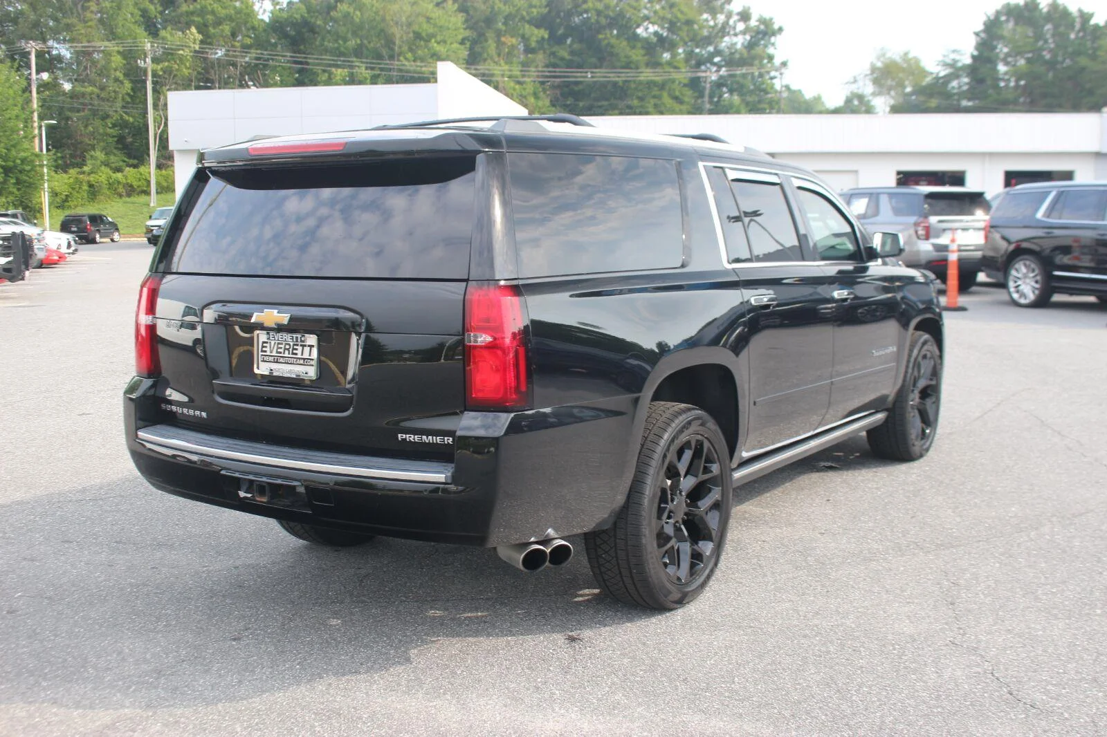 Used 2020 BLACK Chevrolet Premier image 8