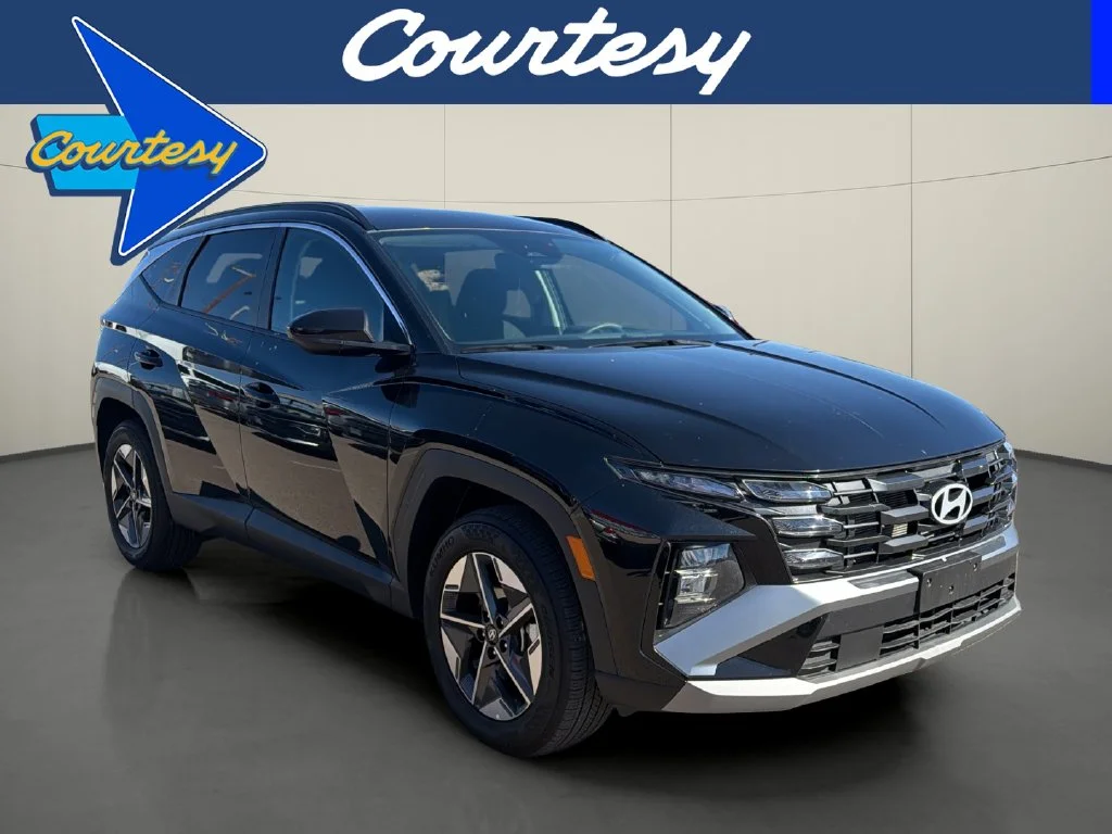 Used 2026 Black Hyundai SEL Plus image 1