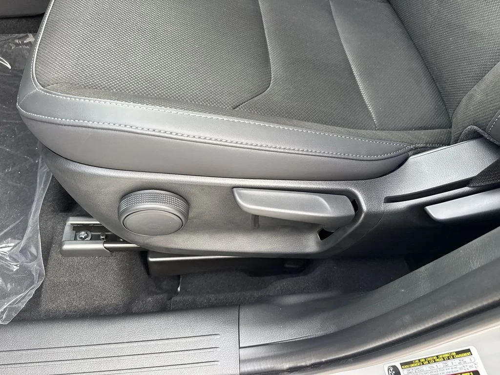 New 2026 Gray Metallic Mazda 2.5 S Select AWD image 41