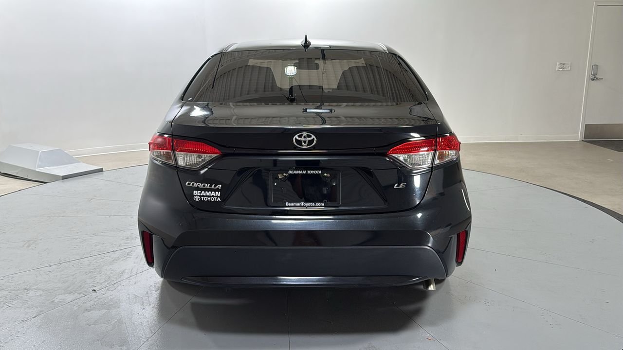 Used 2020 Black Toyota LE image 4