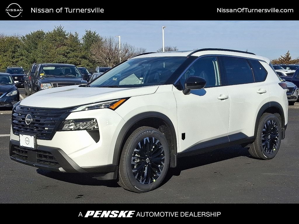 2026 Nissan Rogue Dark Armor AWD's photo