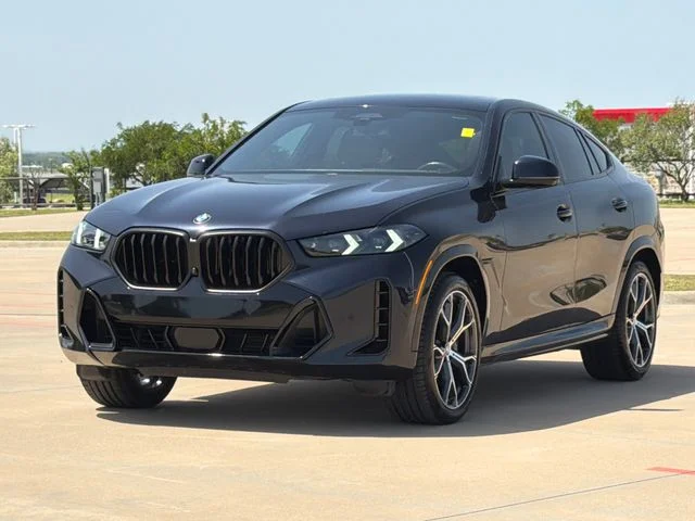 Used 2024 Black BMW xDrive40i image 3