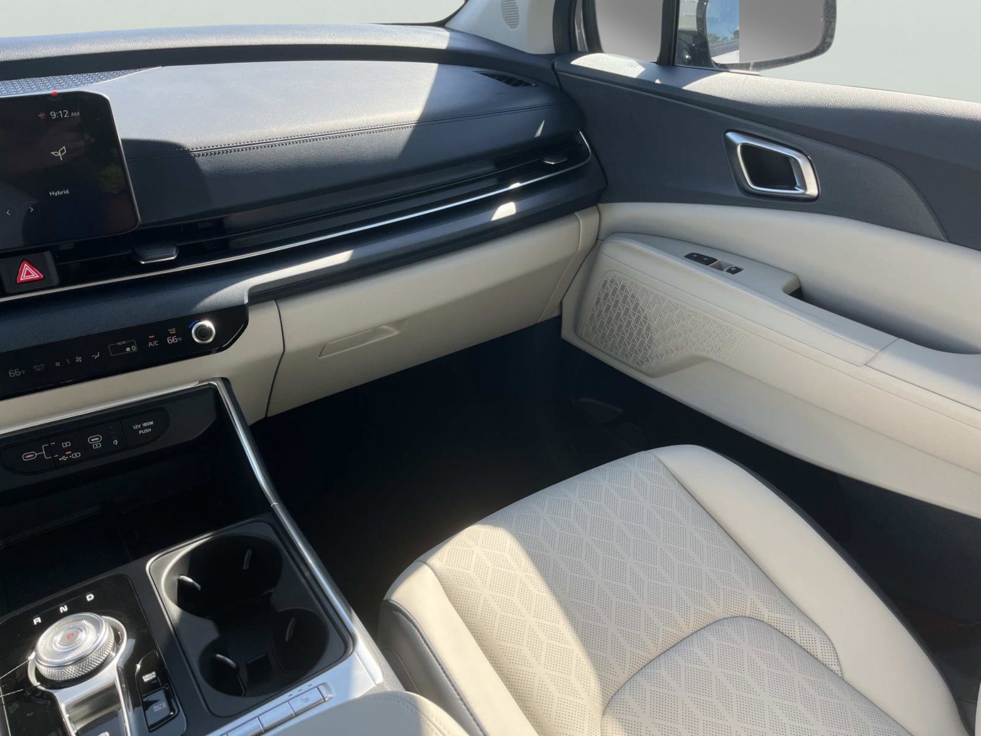 New 2026 Ceramic Silver Kia EX image 15