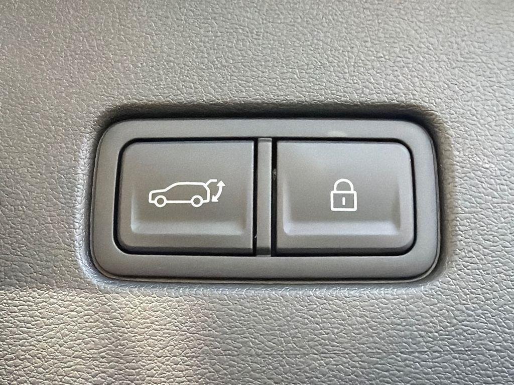 New 2026 Gray Hyundai Blue SEL 7P image 19
