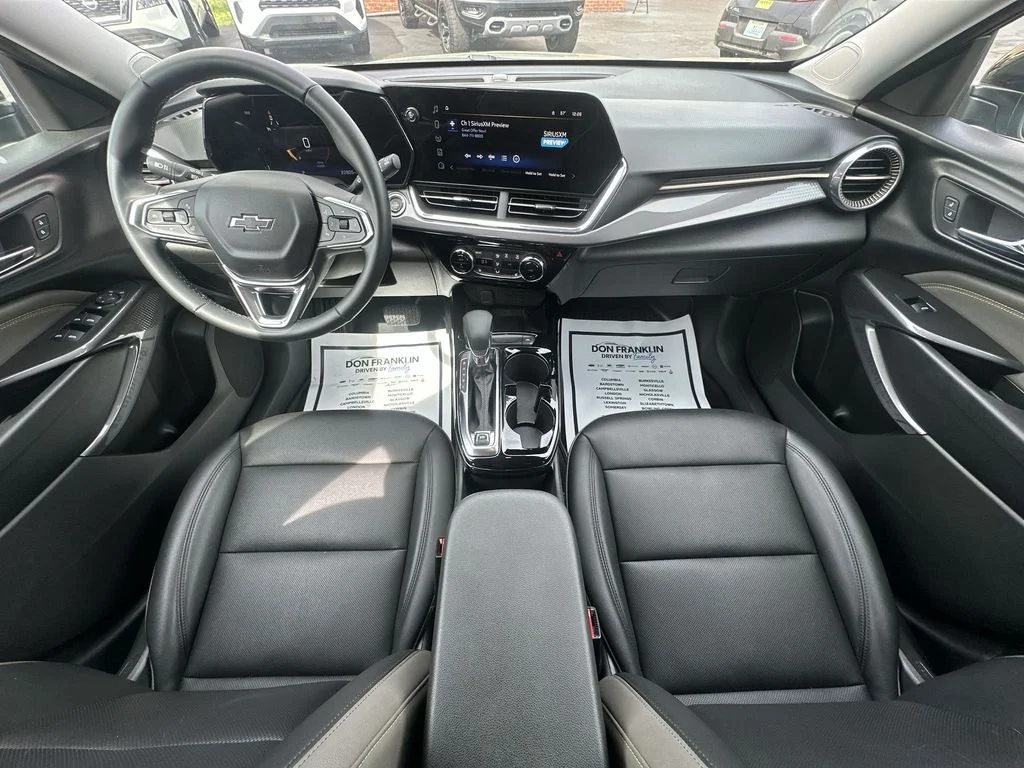 Used 2025 Green Chevrolet ACTIV image 20