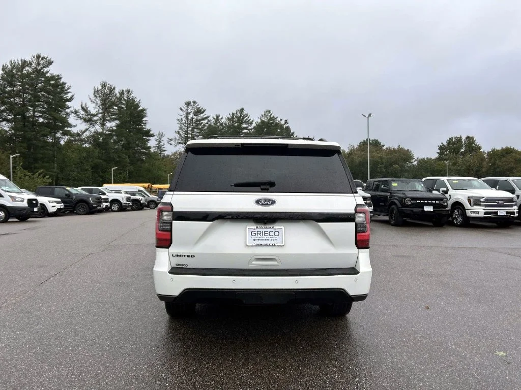 Used 2021 White Metallic Ford Limited image 4