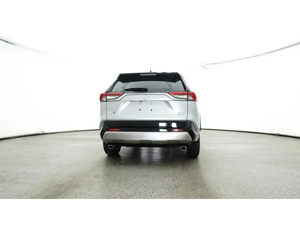 Used 2025 Silver Toyota XSE image 29