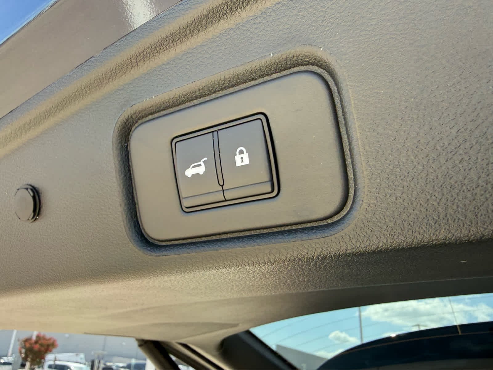 Used 2025 Deep Ocean Blue Pearl Nissan Platinum image 20