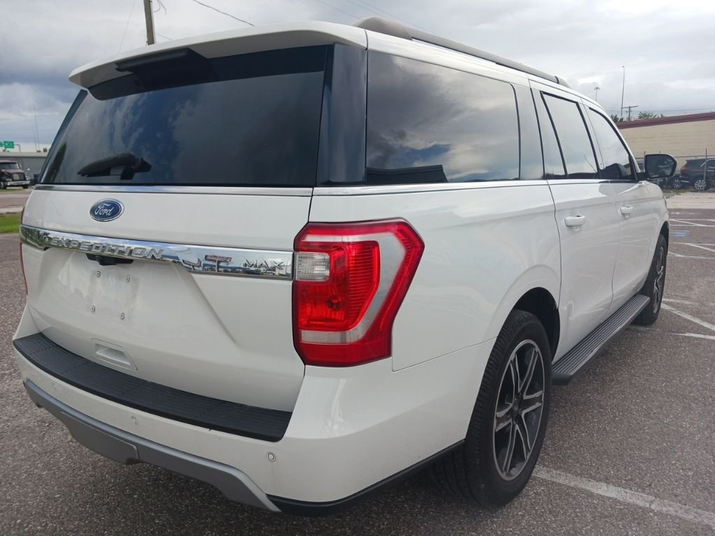 Used 2019 White Ford XLT image 3