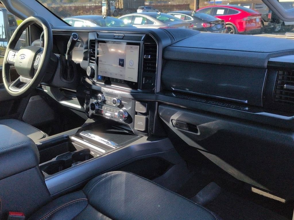 New 2026 Glacier Gray Metallic Tri-Coat Ford F-250® Lariat® image 69