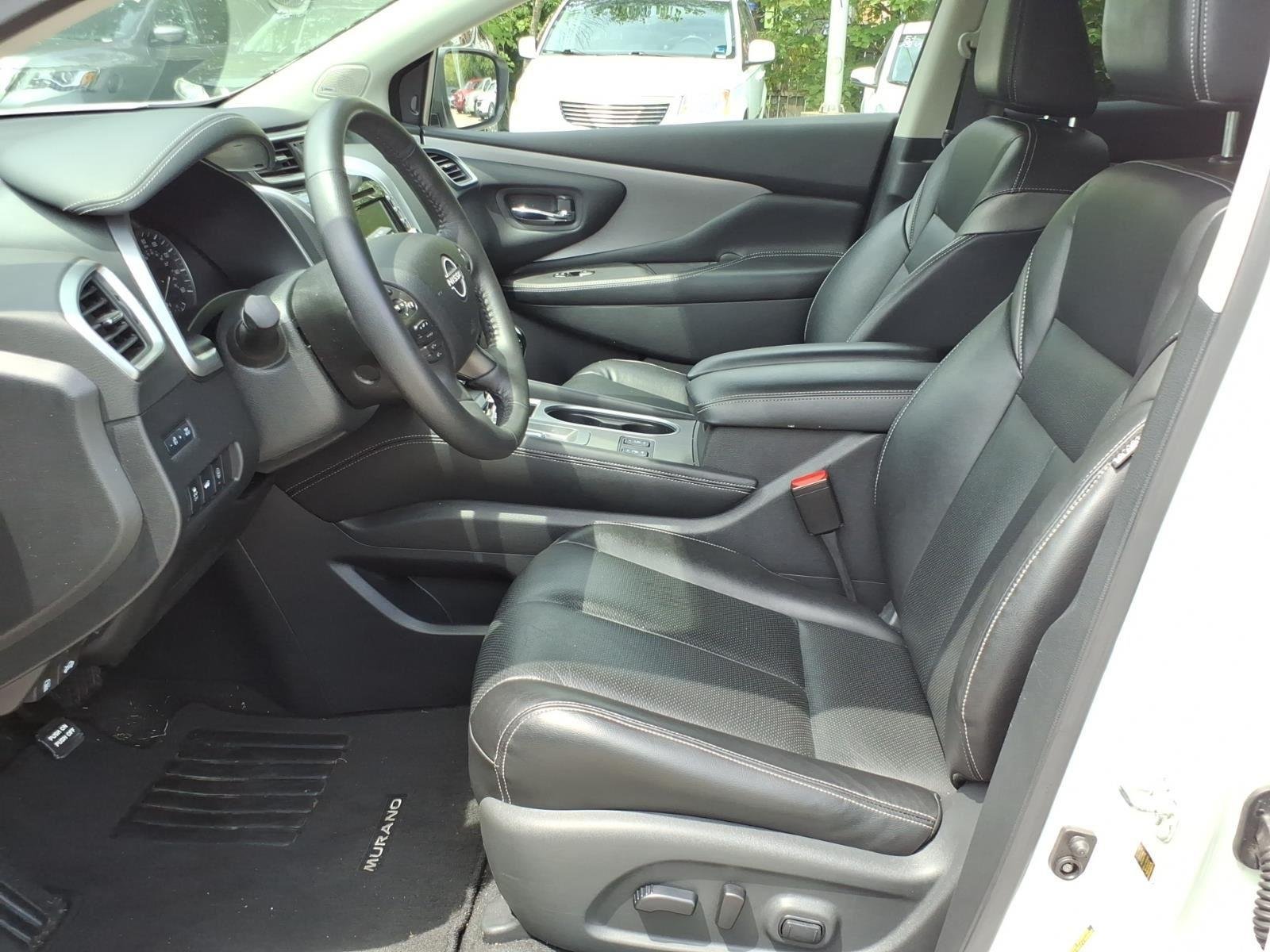 Used 2023 Pearl White Tricoat Nissan SL image 11