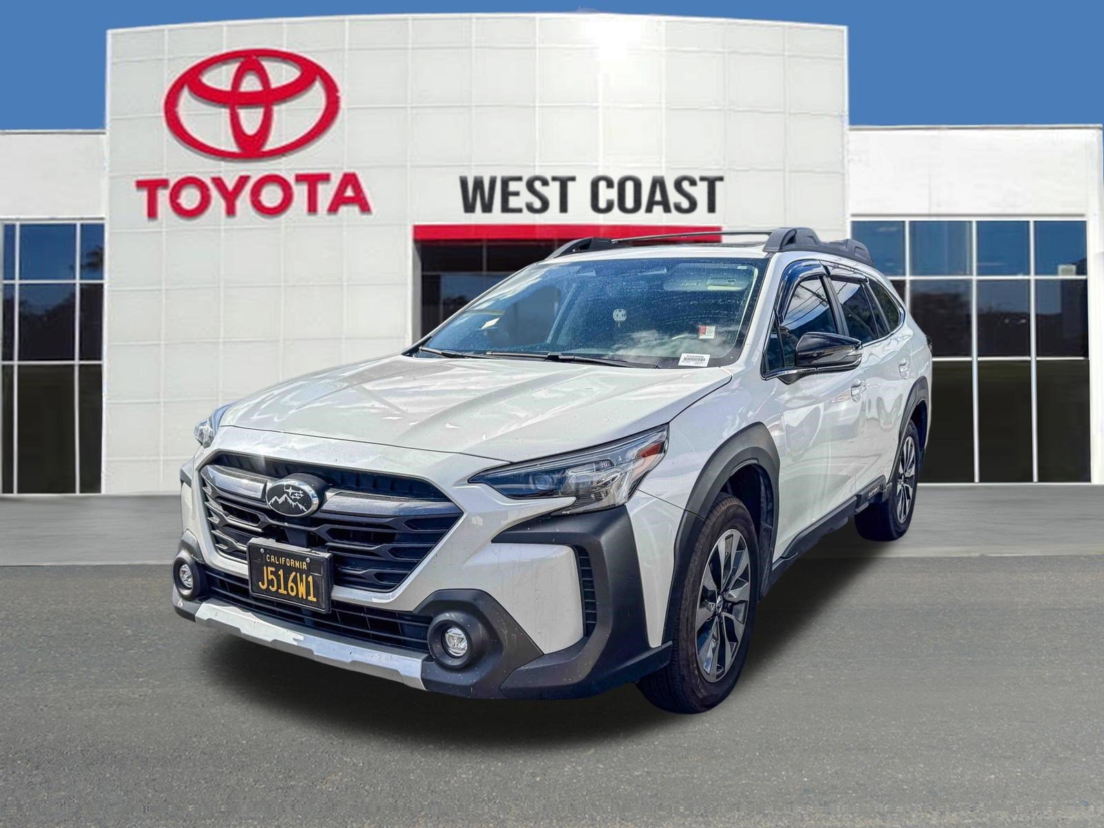 2024 Subaru Outback Limited's photo