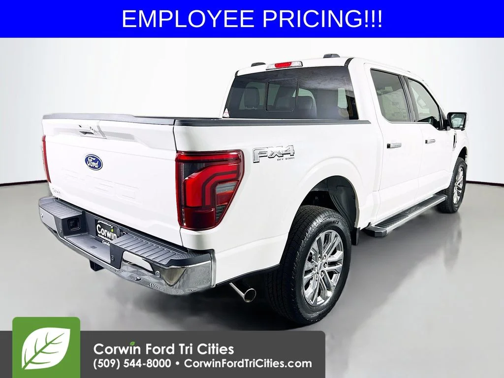 New 2026 Star White Metallic Tri-Coat Ford Lariat image 16