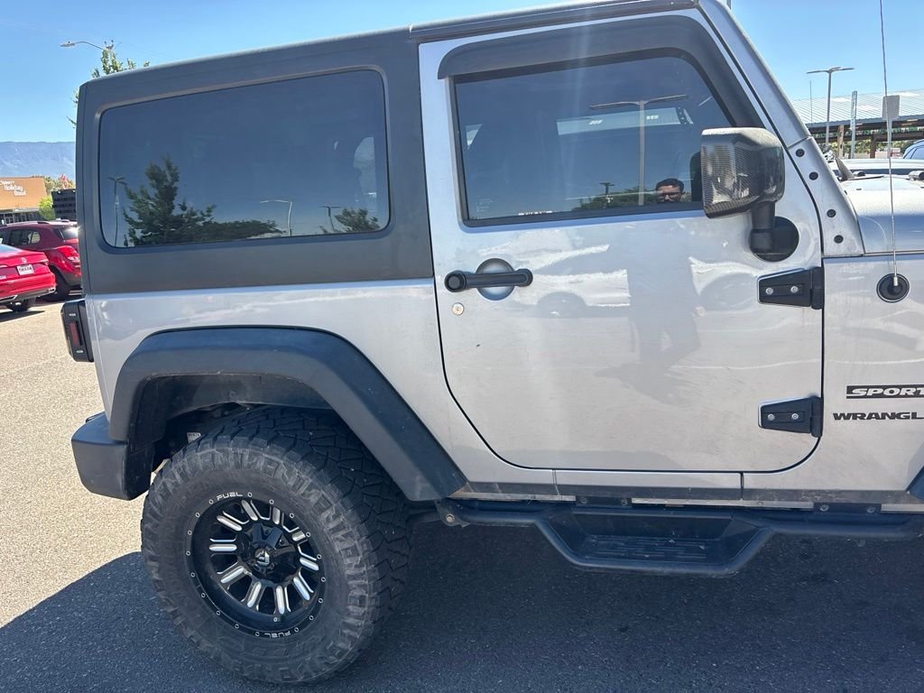 Used 2014 Gray Jeep Sport image 17