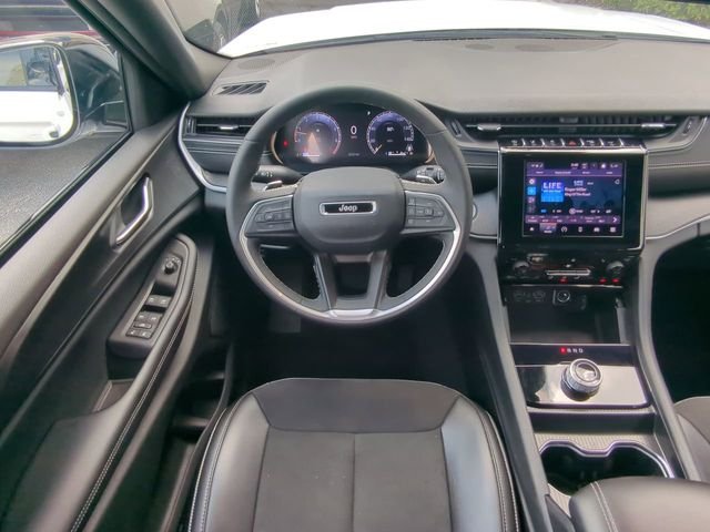 Certified Used 2025 White Jeep Altitude X image 19