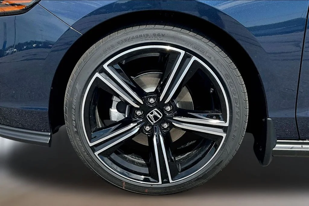 New 2026 Canyon River Blue Metallic Honda SE image 12