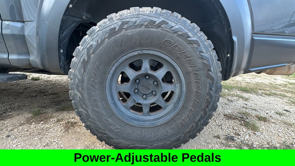Used 2018  Ford Raptor image 11