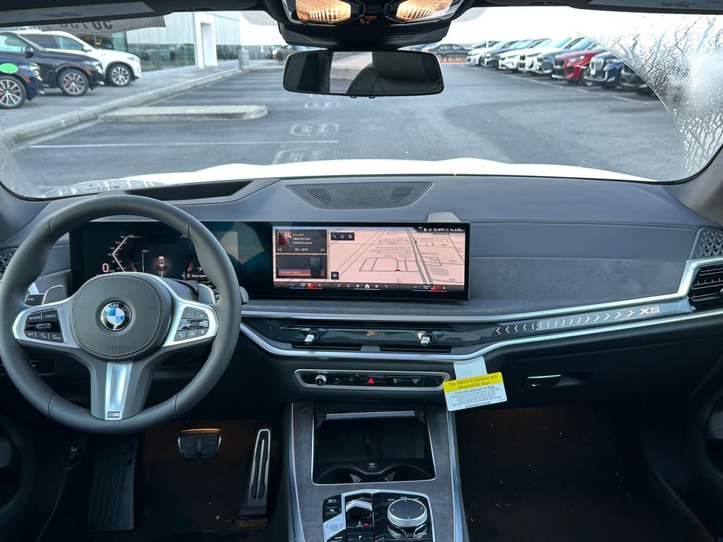 New 2026 Mineral White Metallic BMW xDrive40i image 34