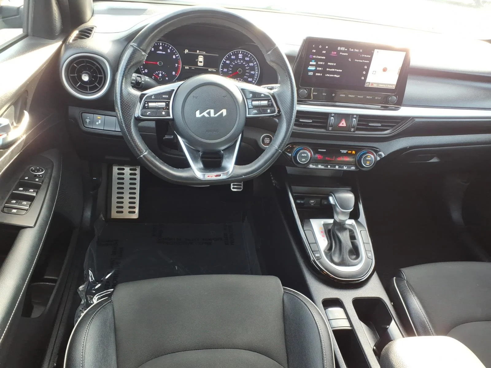 Used 2024 Black Kia GT-Line image 7